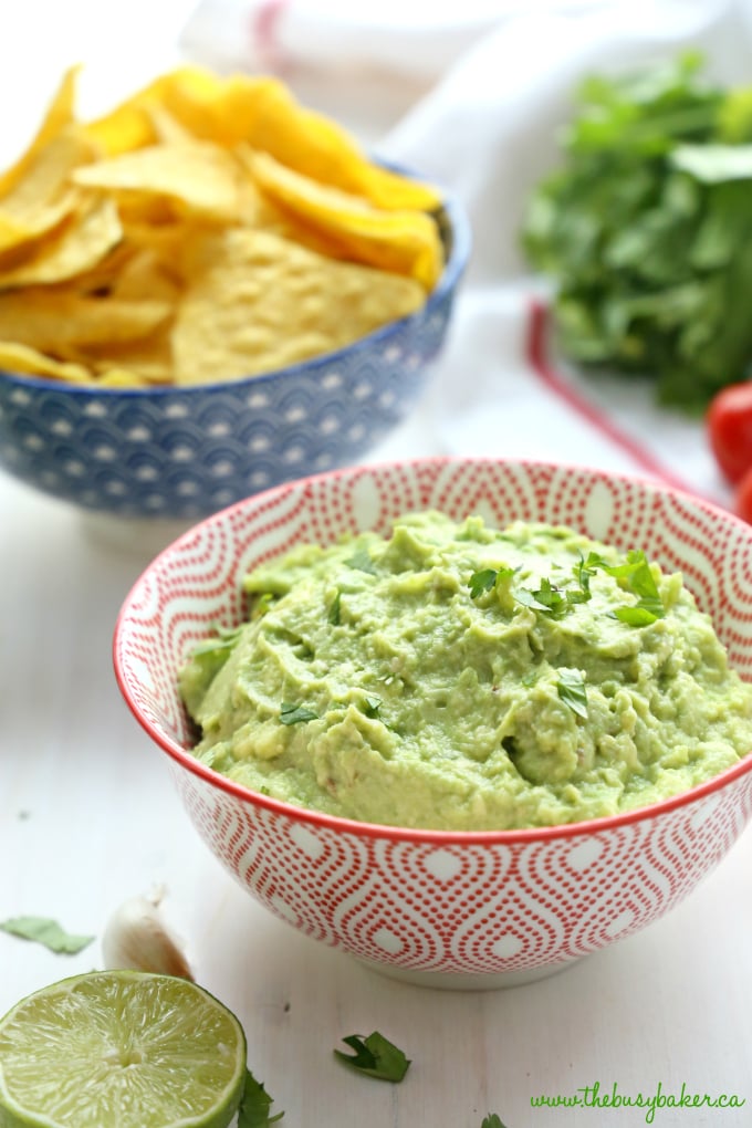 easy Guacamole with cilantro