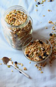 pumpkin seed granola with dried blueberries