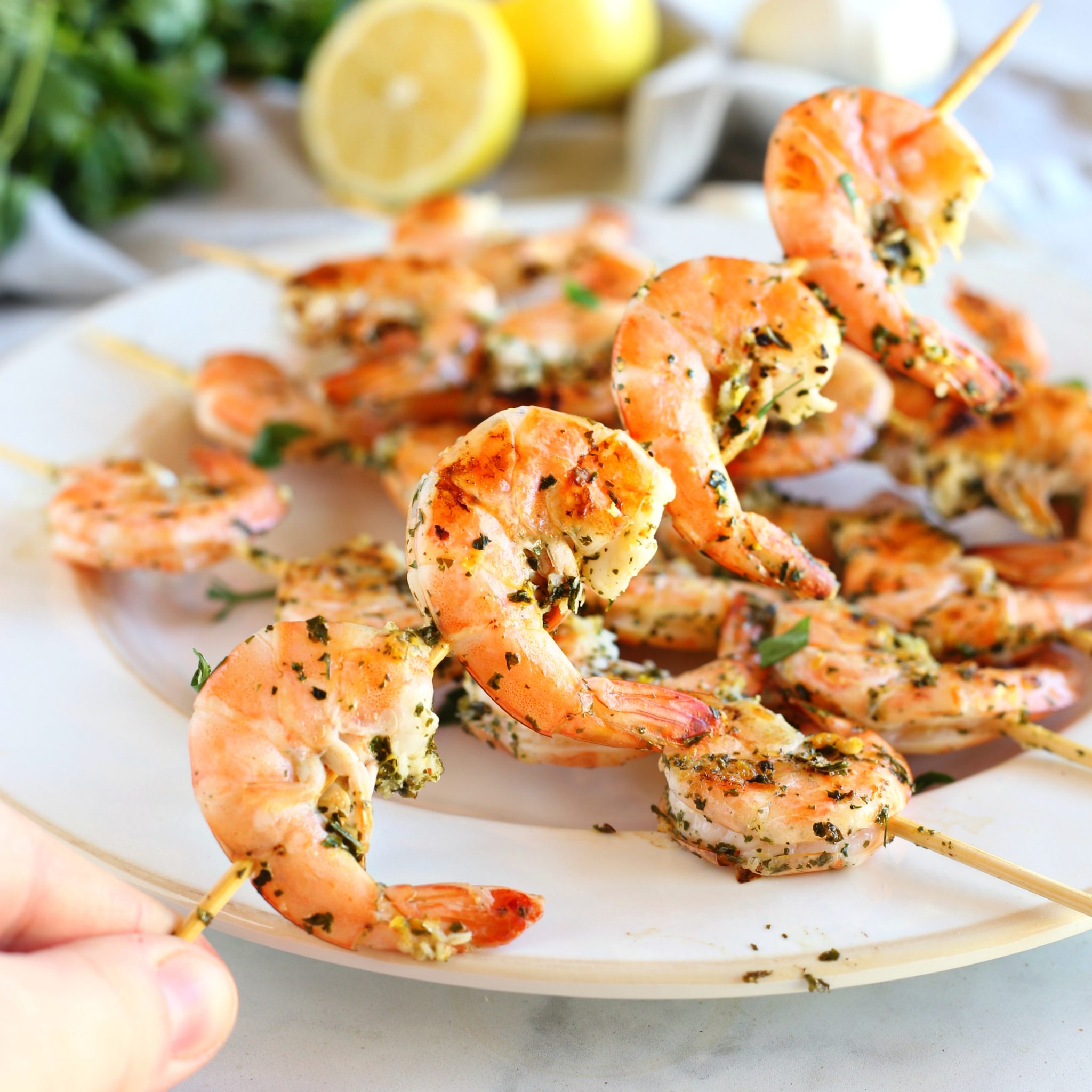 Lemon Garlic Grilled Shrimp Skewers