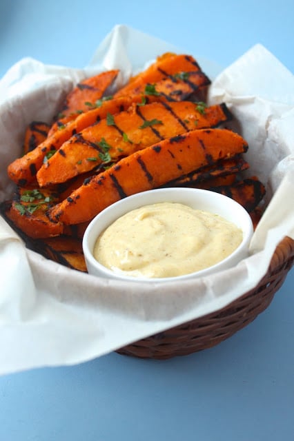 healthy grilled sweet potato fries