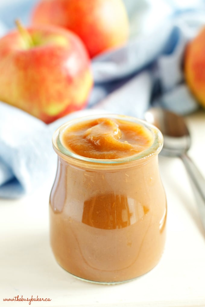 This Healthy 2 Ingredient Slow Cooker Apple Butter is an easy fall recipe made with only apples and cinnamon, and no sugar! Perfect as a dip or spread! Recipe from thebusybaker.ca!