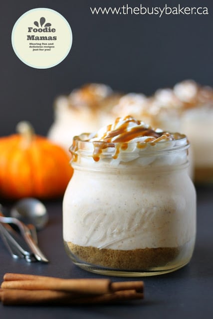 no bake pumpkin cheesecakes in mason jars