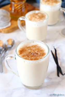 Homemade London Fog (Earl Grey Vanilla Tea Latte) - The Busy Baker