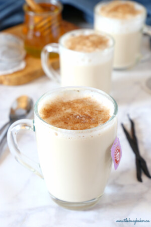 Homemade London Fog (Earl Grey Vanilla Tea Latte) - The Busy Baker