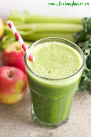 Healthy Cucumber Mint Coconut Water Smoothie Recipe | The Busy Baker