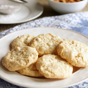 titled image (and shown): Amaretti Cookies