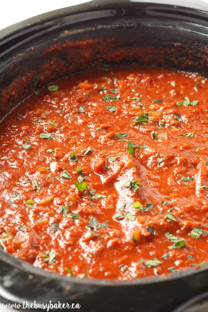 Slow Cooker Bolognese Sauce by www.thebusybaker.ca