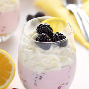 lemon blackberry cheesecake cups