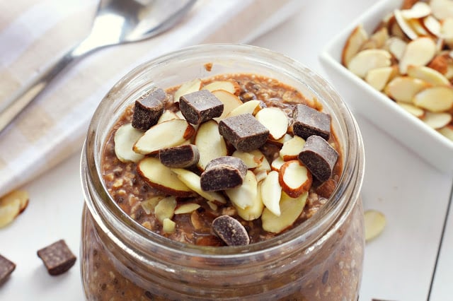 Chocolate Overnight Oats with Chia and Almonds - The Busy Baker