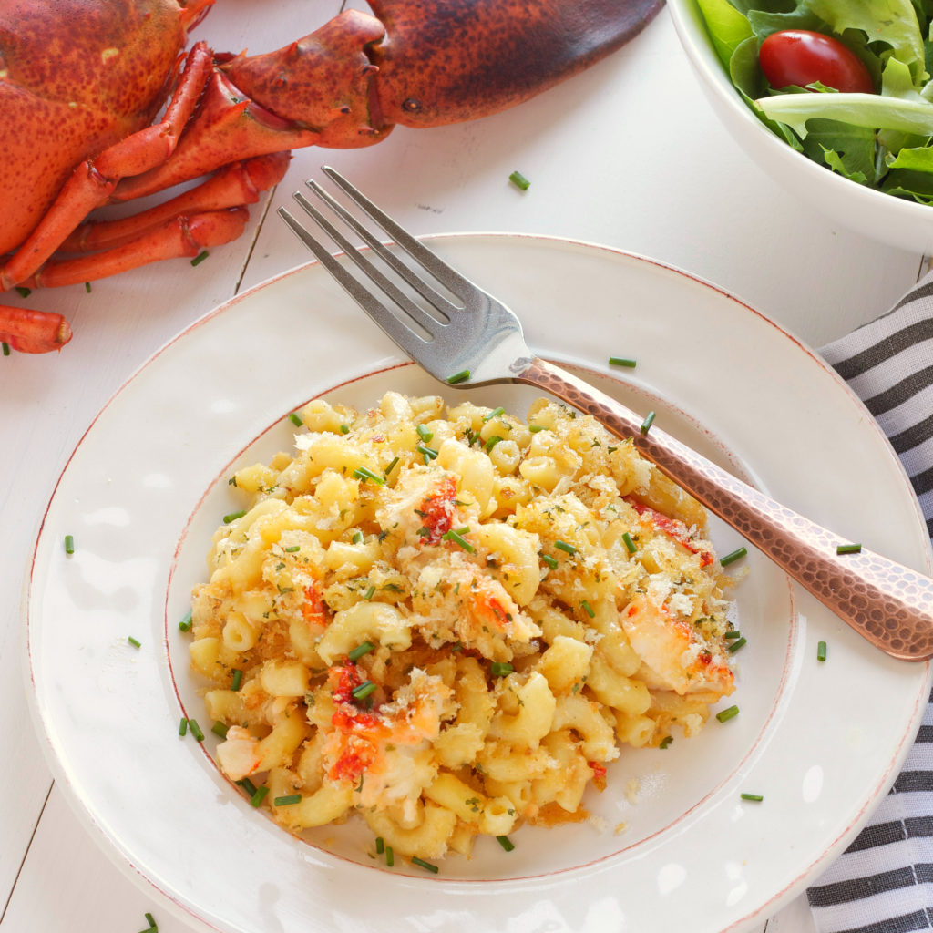 easy-lobster-mac-and-cheese-recipe-the-busy-baker