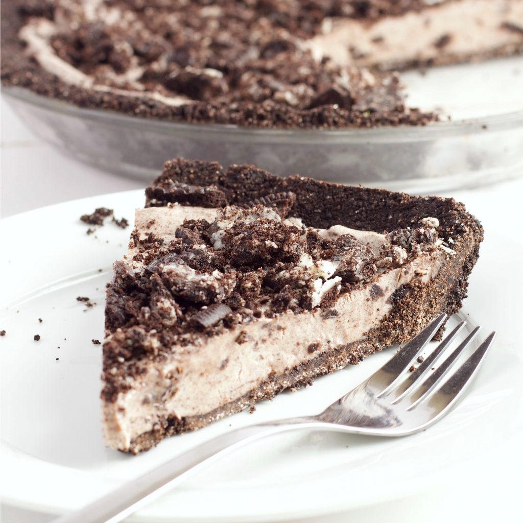 No Bake Oreo Cheesecake Pie The Busy Baker 5785