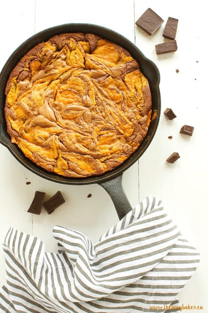 Pumpkin Swirl Skillet Brownies www.thebusybaker.ca