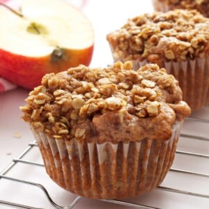 apple-crumble-muffins-fbig1