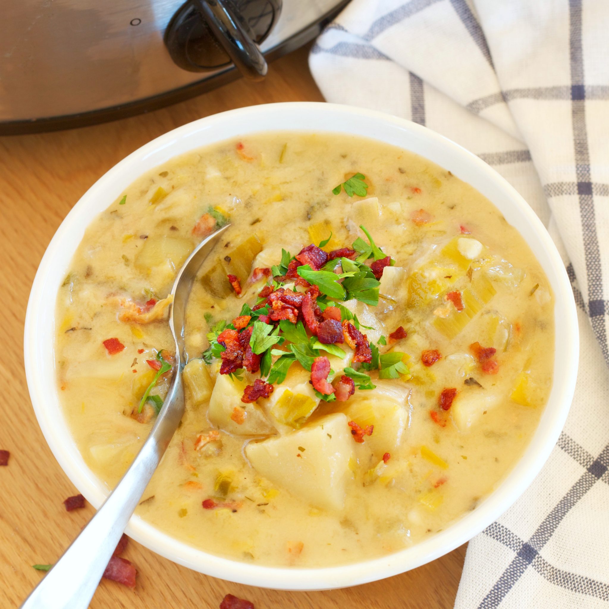 slow cooker cabbage potatoes and bacon