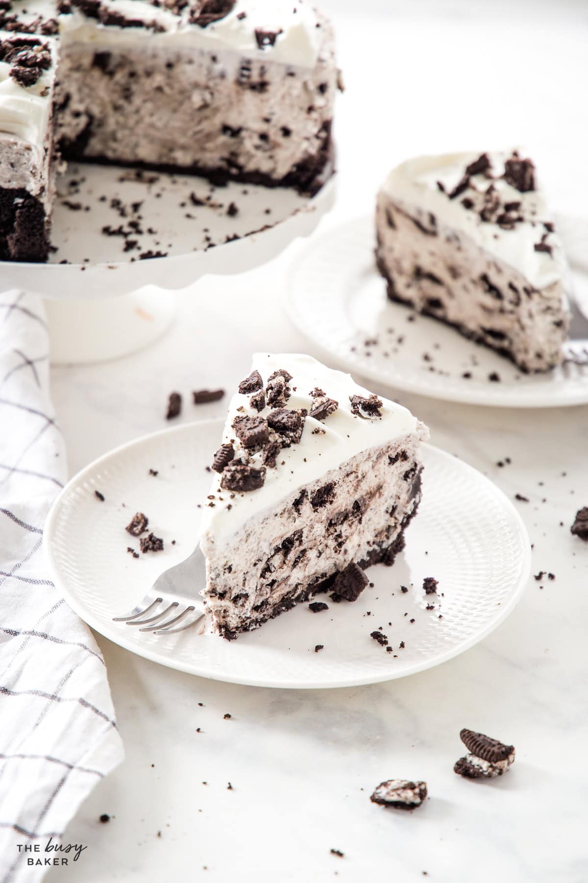 slice of easy no bake oreo cheesecake on a white plate