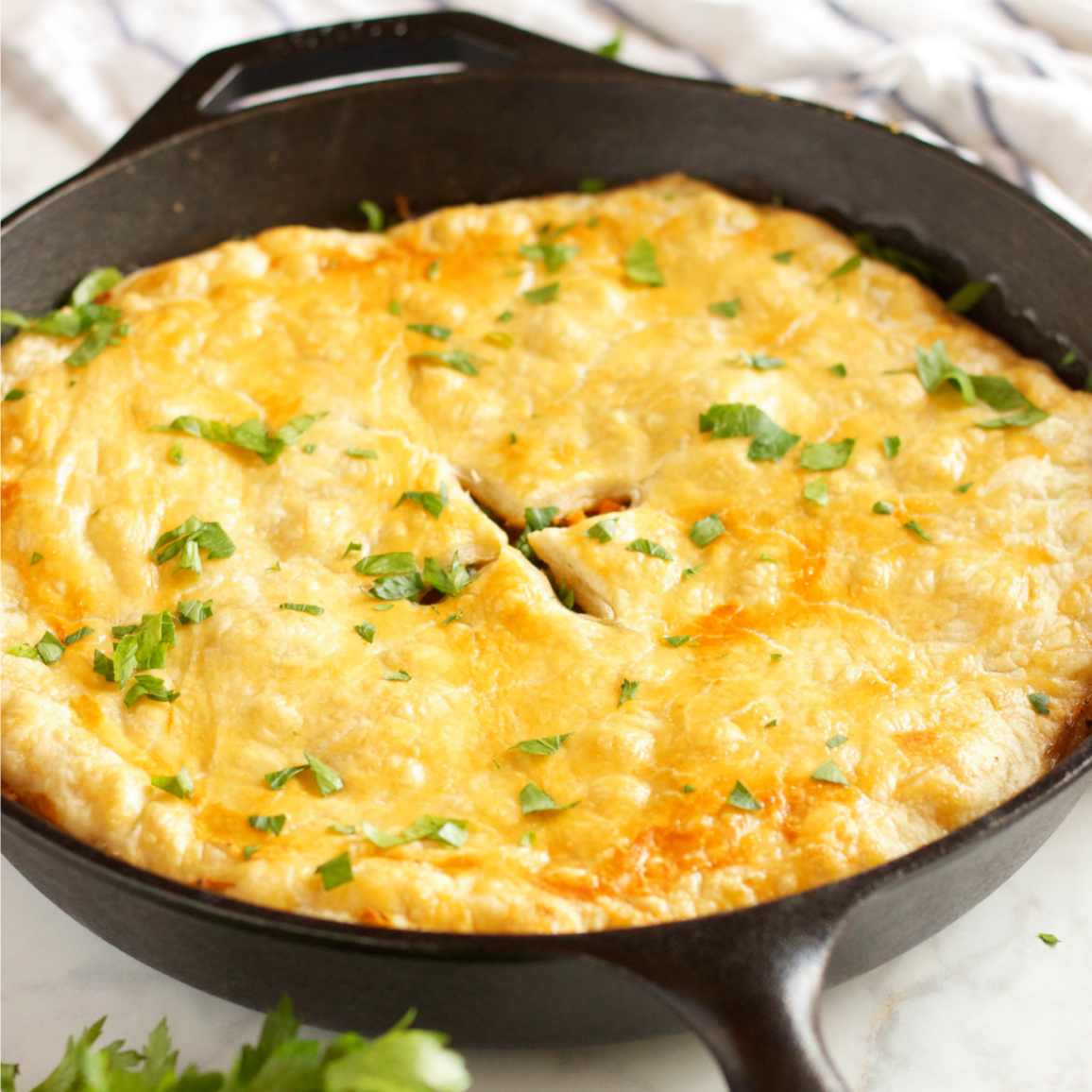 Easy Skillet Chicken Pot Pie (One Pan) The Busy Baker
