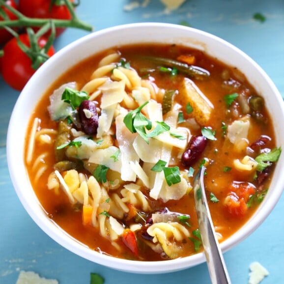 Best Ever Slow Cooker Minestrone Soup - The Busy Baker