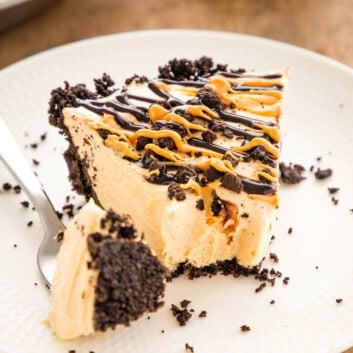 Frozen Chocolate Peanut Butter Cheesecake Pie - The Busy Baker