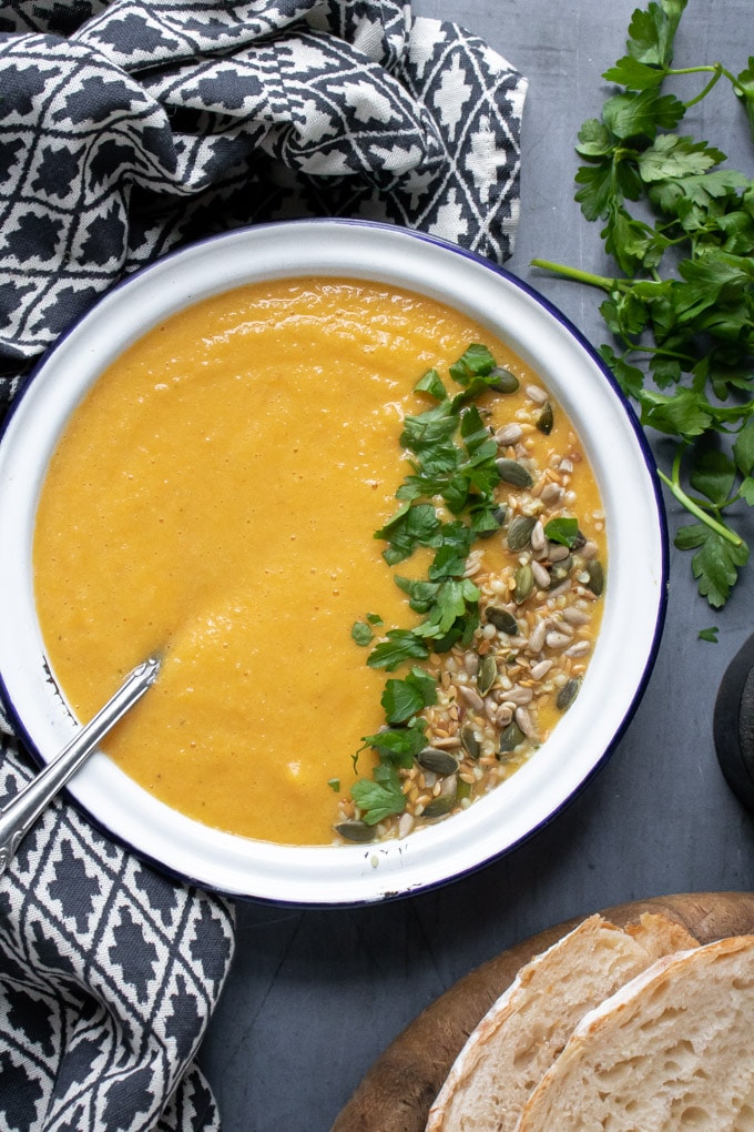bowl of vegan lentil soup
