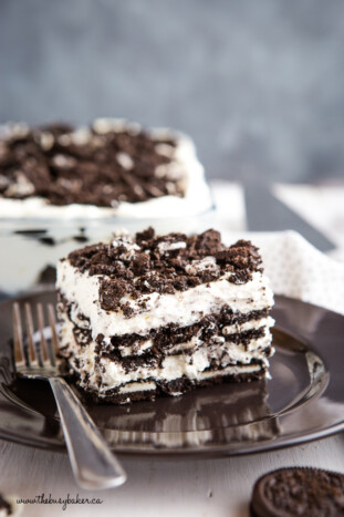 Easy No Bake Cookies and Cream Oreo Icebox Cake - The Busy Baker