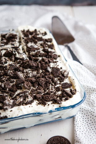 Easy No Bake Cookies and Cream Oreo Icebox Cake - The Busy Baker