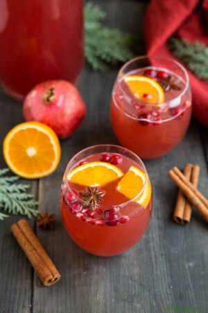 Christmas Punch {with or without alcohol} - The Busy Baker