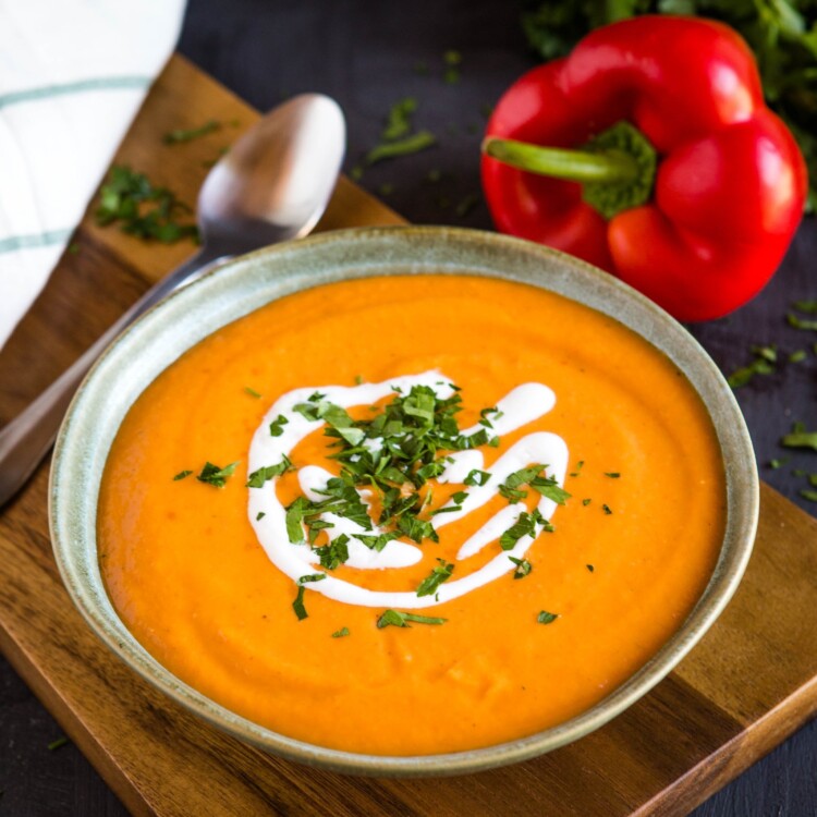 bowl of vegan cauliflower soup with roasted red peppers