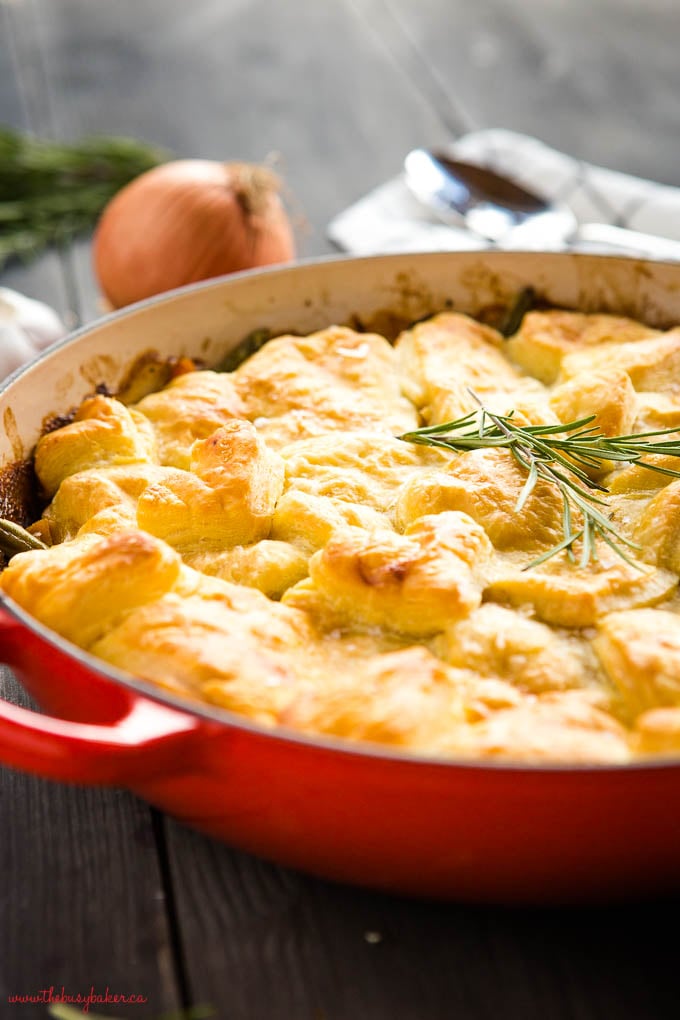 turkey pot pie in red pan