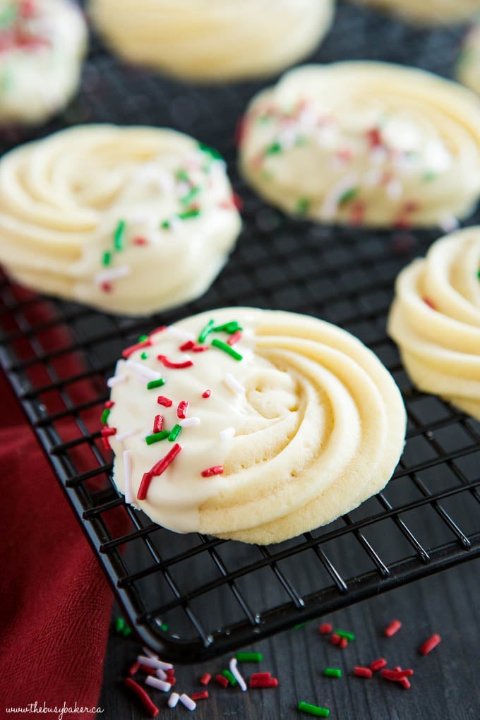 peppermint white chocolate shortbread cookies