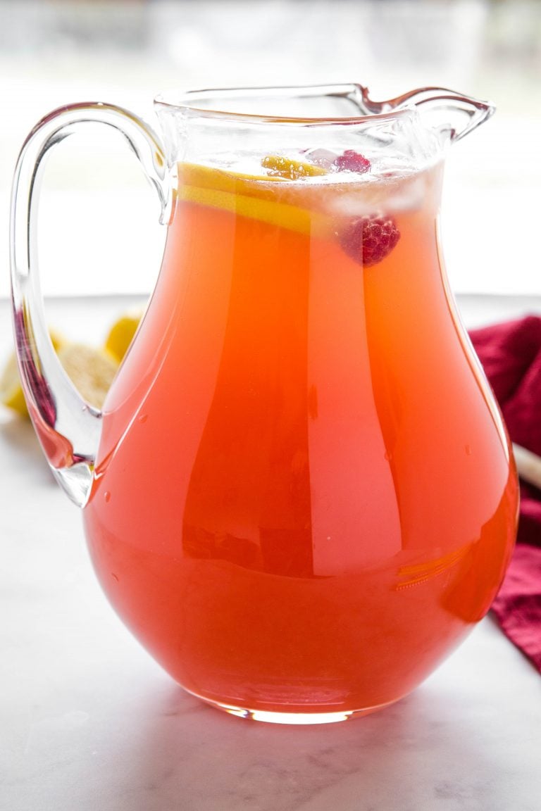 Fruity Punch Recipe - Great For Parties! - The Busy Baker