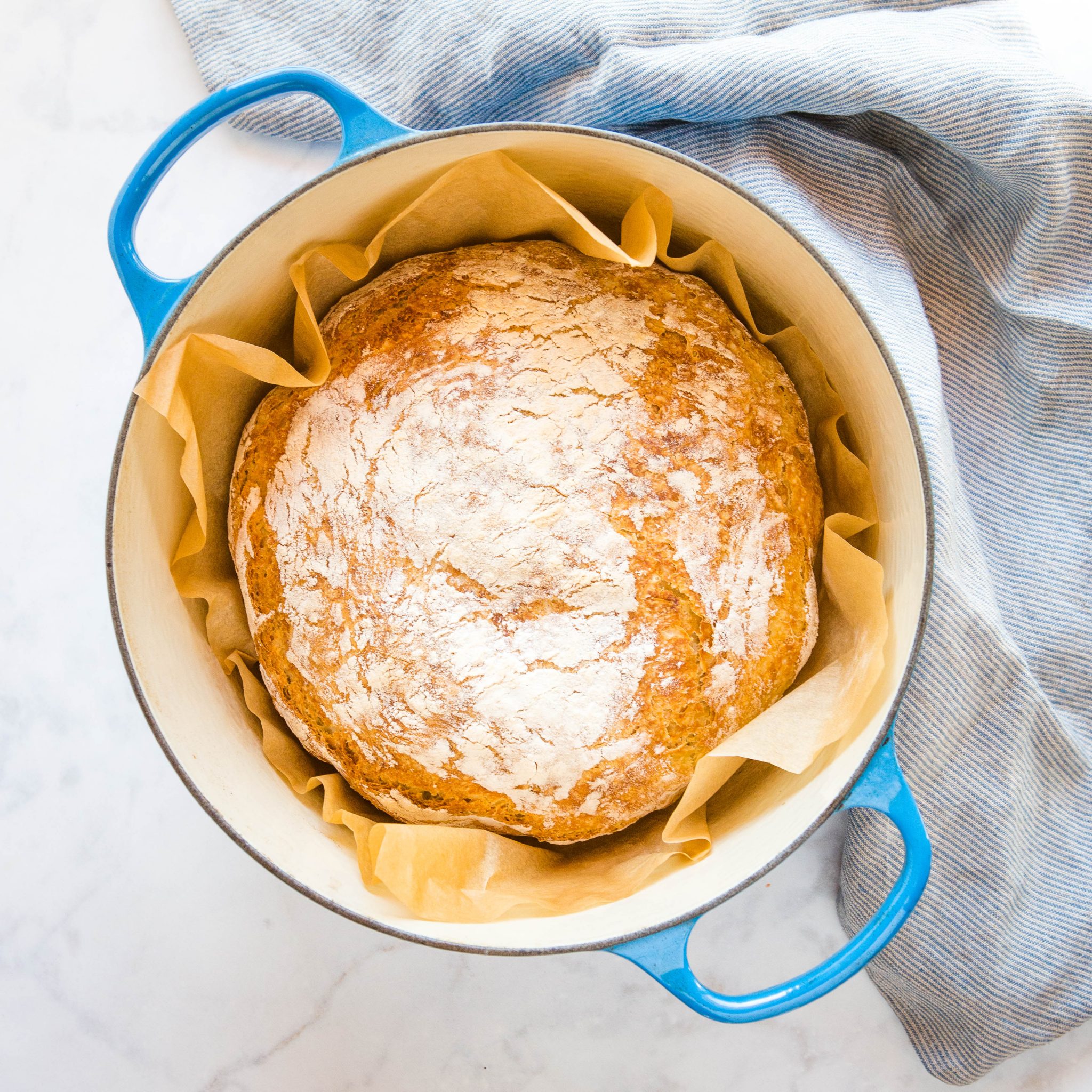 quick no knead bread in Dutch oven