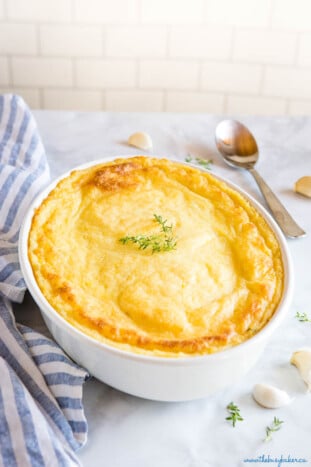 Best Ever Creamy Mashed Potatoes {Holiday Side Dish} - The Busy Baker