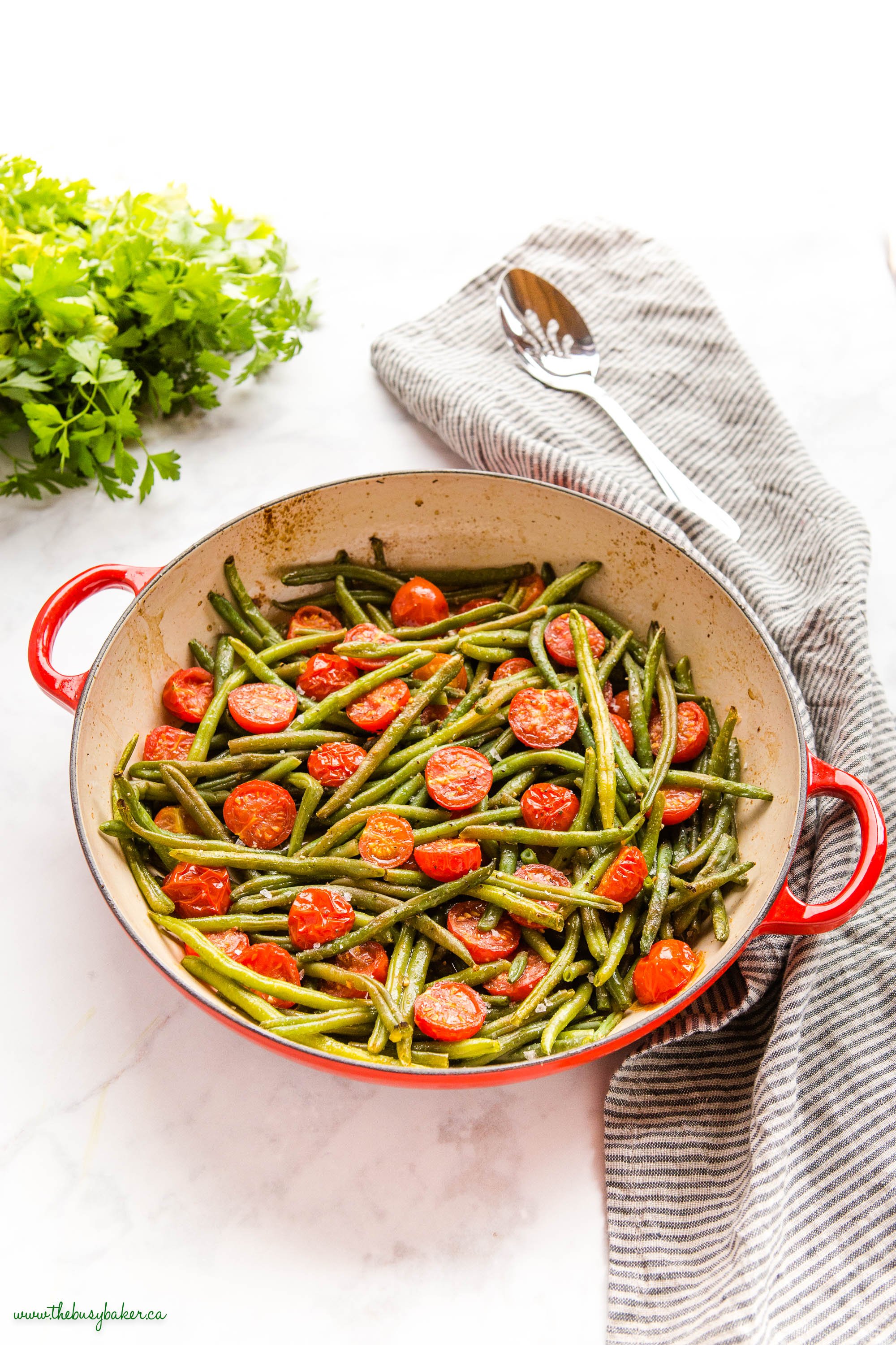 Roasted Green Beans with Cherry Tomatoes {Side Dish} The Busy Baker