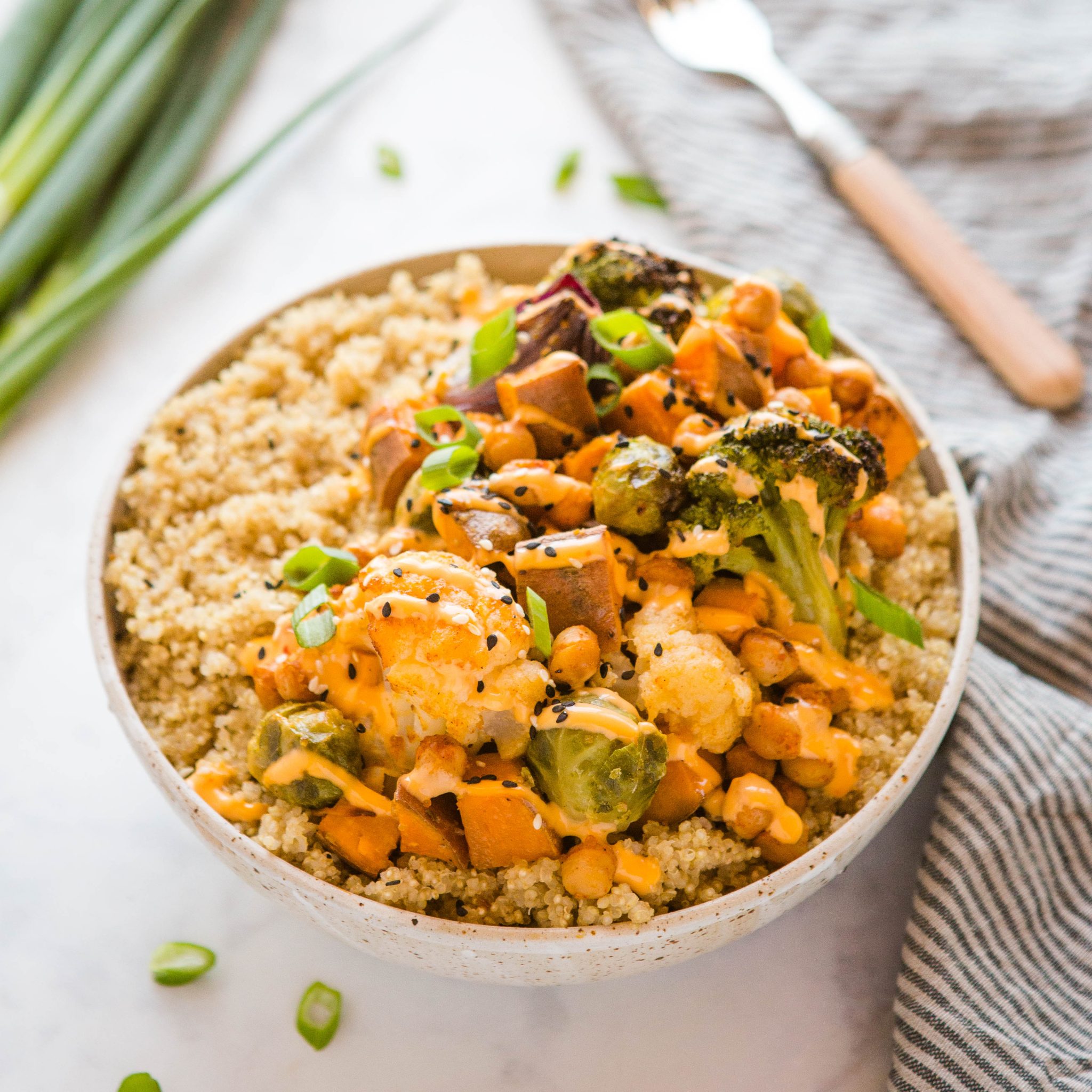 Roasted Vegetable Quinoa Meal Prep Bowls - Making Thyme for Health