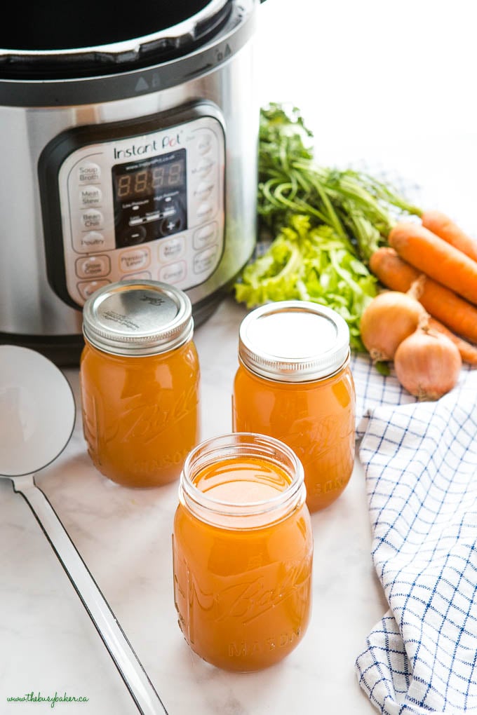 https://thebusybaker.ca/wp-content/uploads/2021/02/instant-pot-chicken-stock-3.jpg