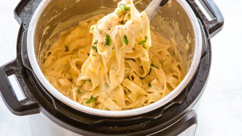 Fettuccine alfredo discount instant pot recipe