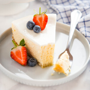 Best Ever Low Carb Cheesecake