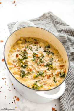 Keto Zuppa Toscana {Low Carb Copycat Recipe}- The Busy Baker