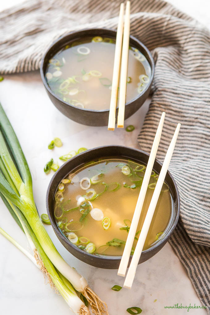 easy vegan miso soup in black bowls