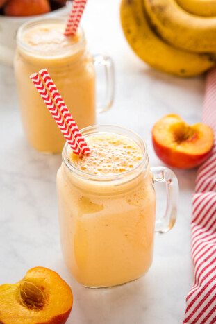 Banana Peach Smoothie - The Busy Baker