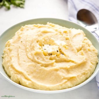 Slow Cooker Mashed Potatoes - The Busy Baker