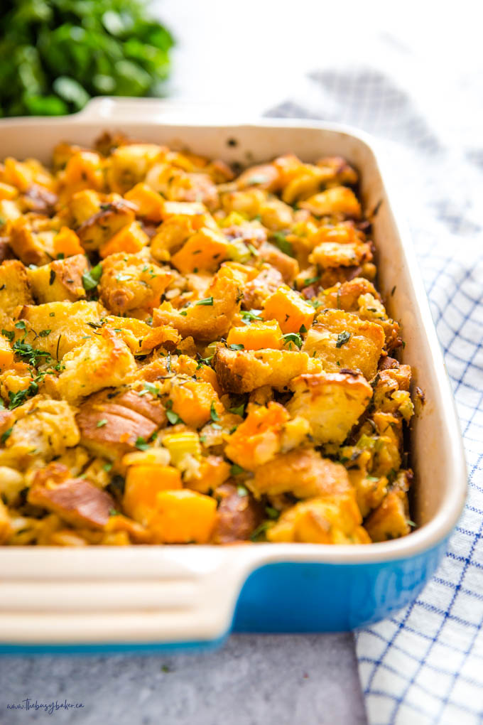 Christmas stuffing with sage and butternut squash 