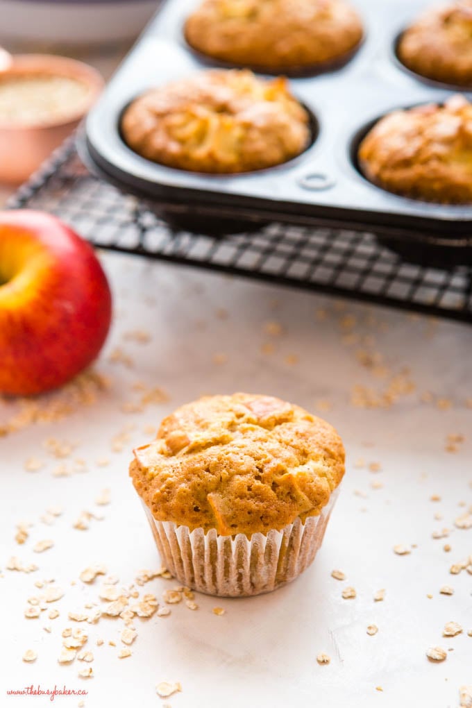apple muffin with oats