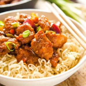 Spicy Chicken with Garlic and Chili