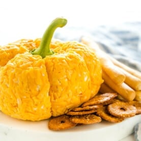 Pumpkin Cheese Ball - The Busy Baker