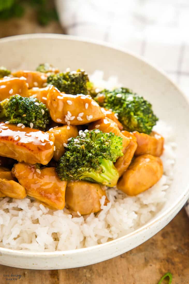 Chicken and Broccoli Stir Fry - The Busy Baker