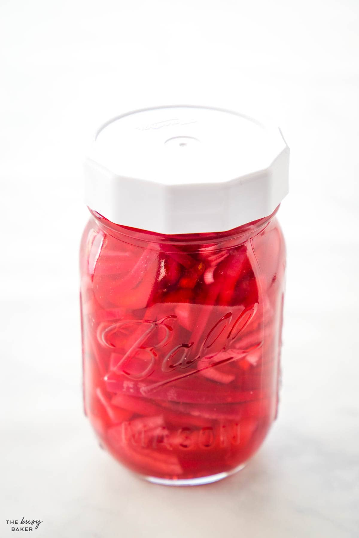 ball mason jar with white masontops lid