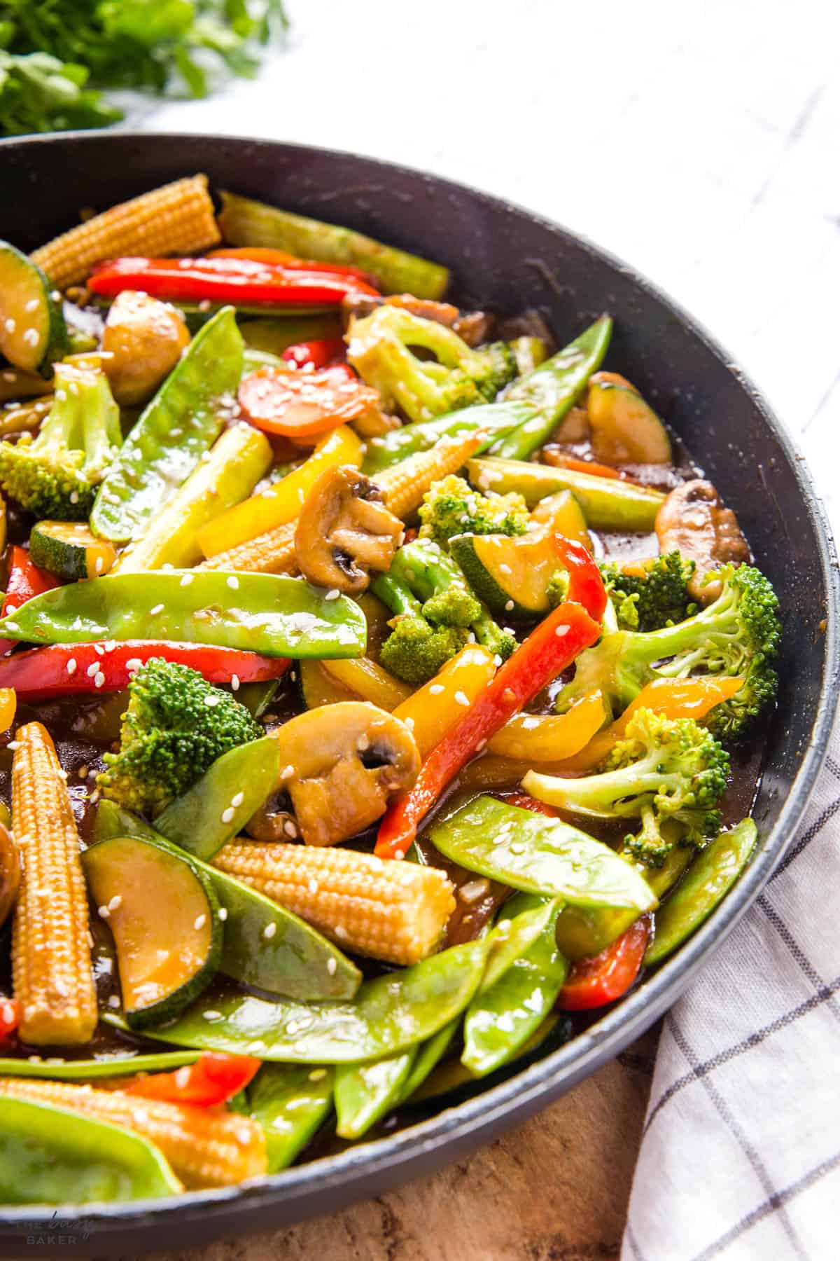 skillet of stir fry vegetables