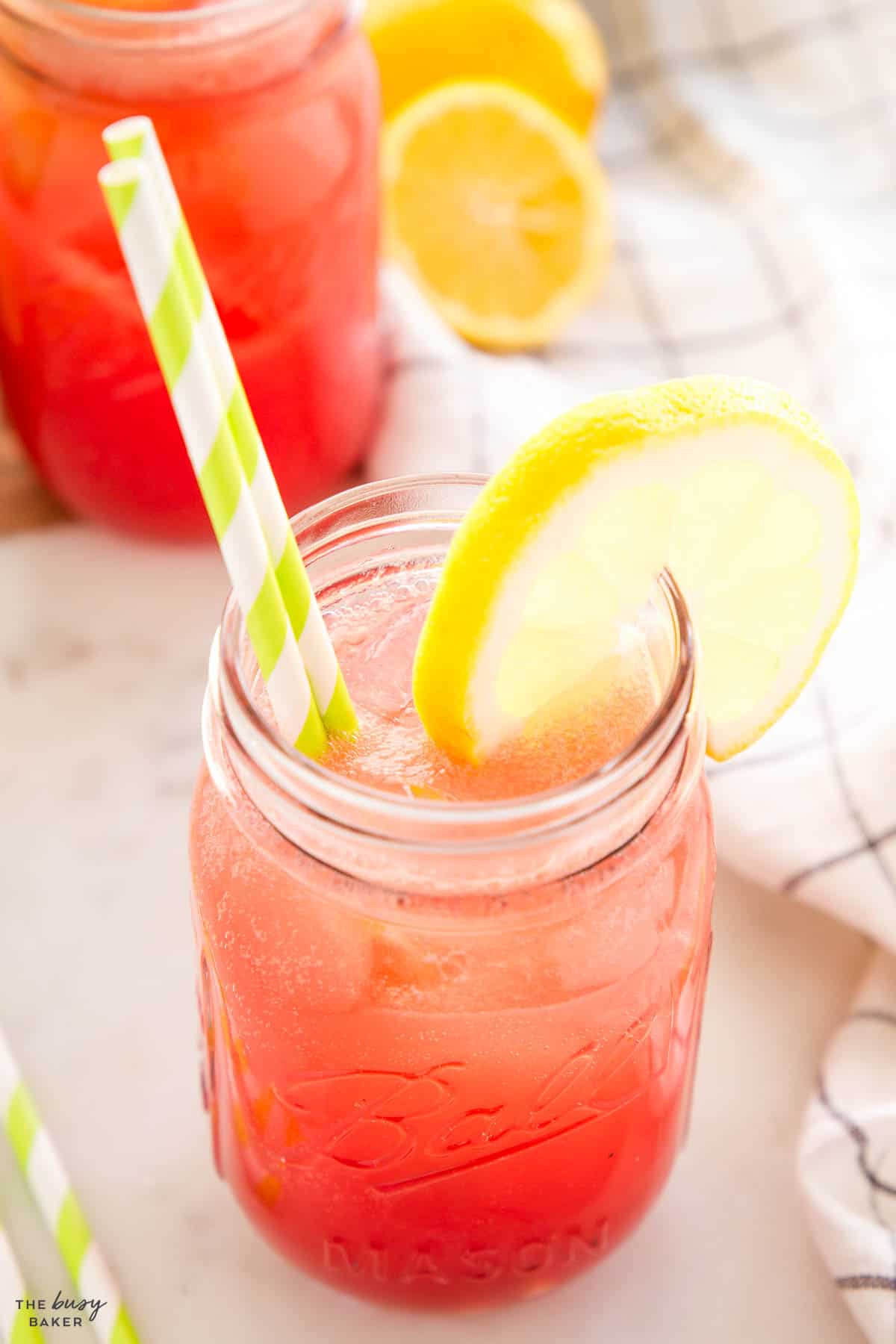 summer drink in a mason jar