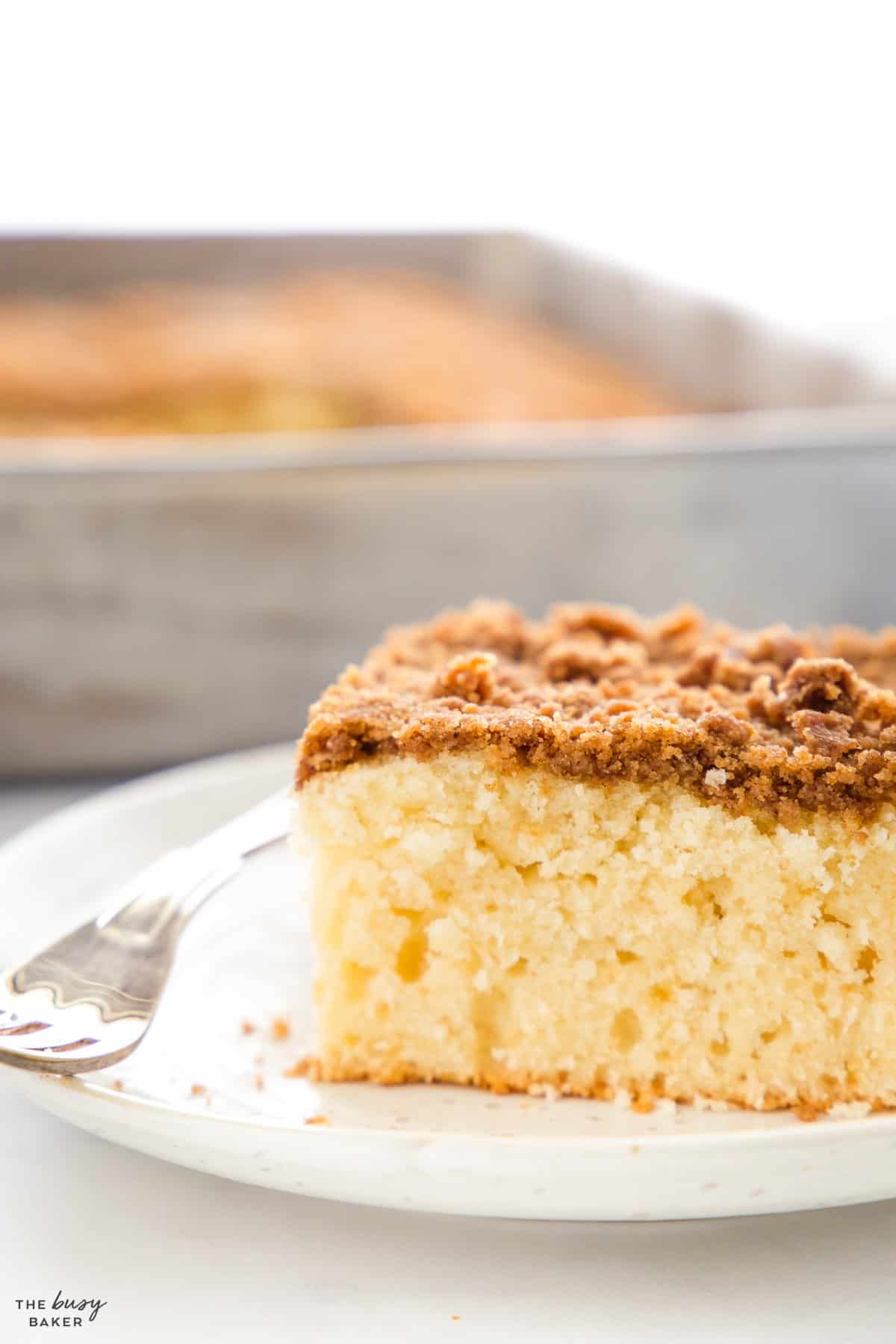 tender coffee cake with crumb topping